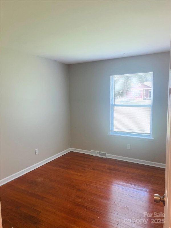 Property image 3 at 4544 Valeview Lane, Charlotte, NC 28269