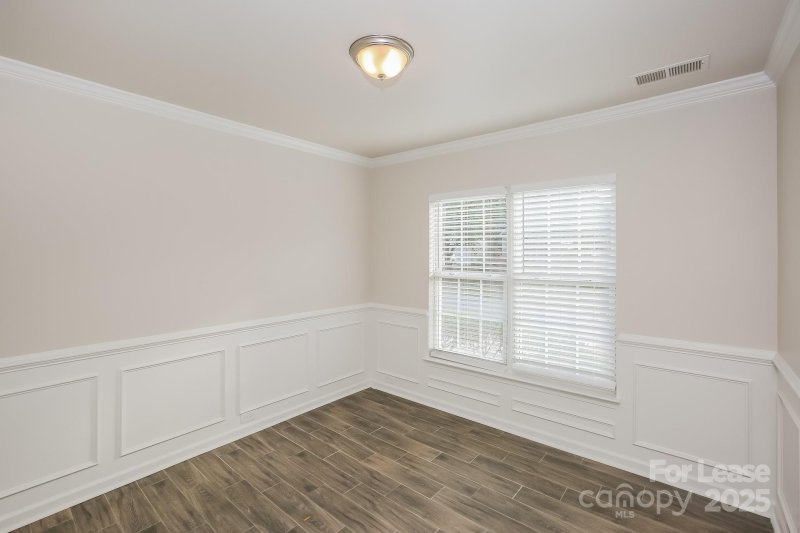 Property image 5 at 3744 Sipes Lane, Charlotte, NC 28269