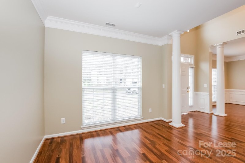 Property image 5 at 2943 Hidden Court, Charlotte, NC 28214