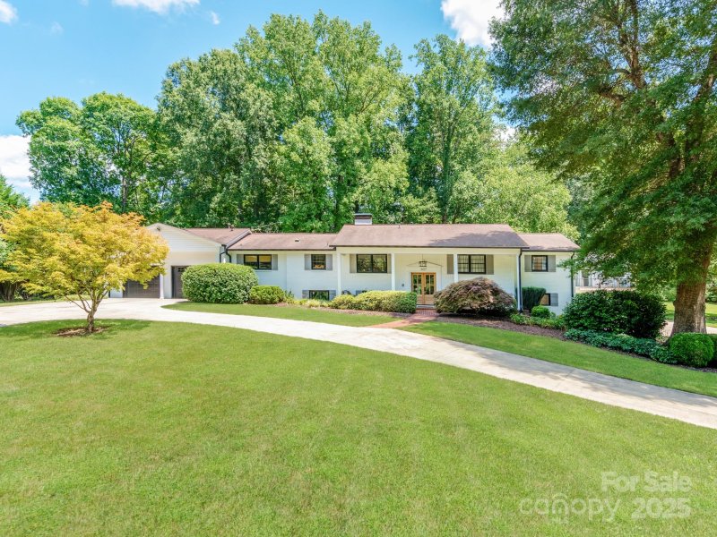 Property image 2 at 607 W School Street, Maiden, NC 28650