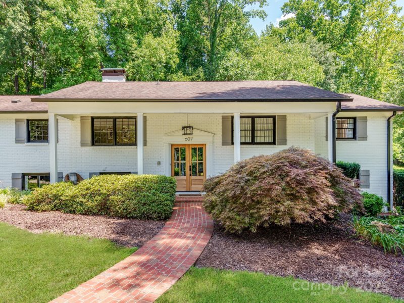 Property image 4 at 607 W School Street, Maiden, NC 28650