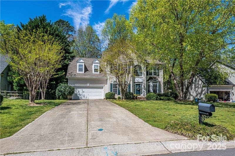 Property image 3 of 116 Doby Creek Court in Whitegrove, Fort Mill, SC 29715