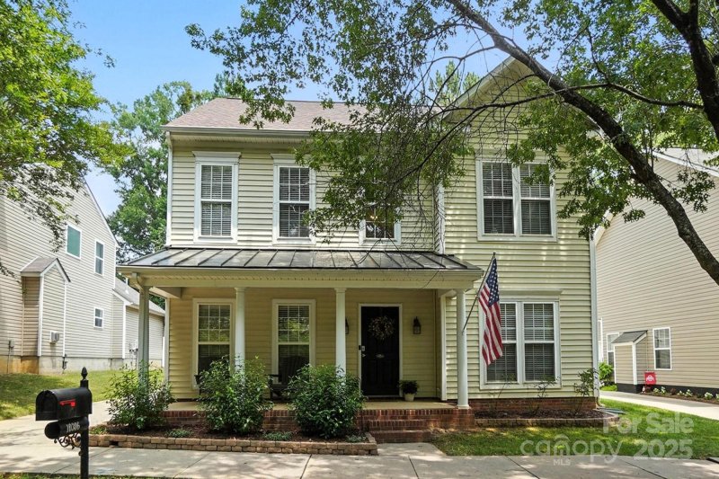 10306 Meadow Crossing Lane