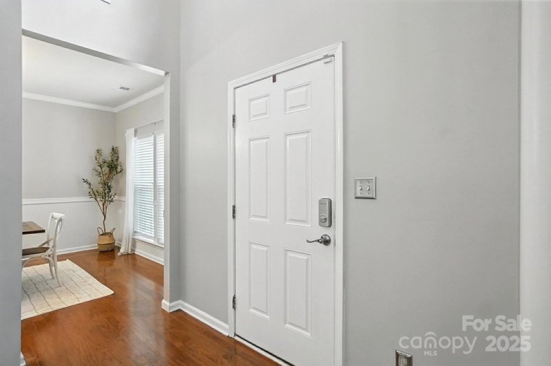 Property image 5 at 10306 Meadow Crossing Lane, Cornelius, NC 28031