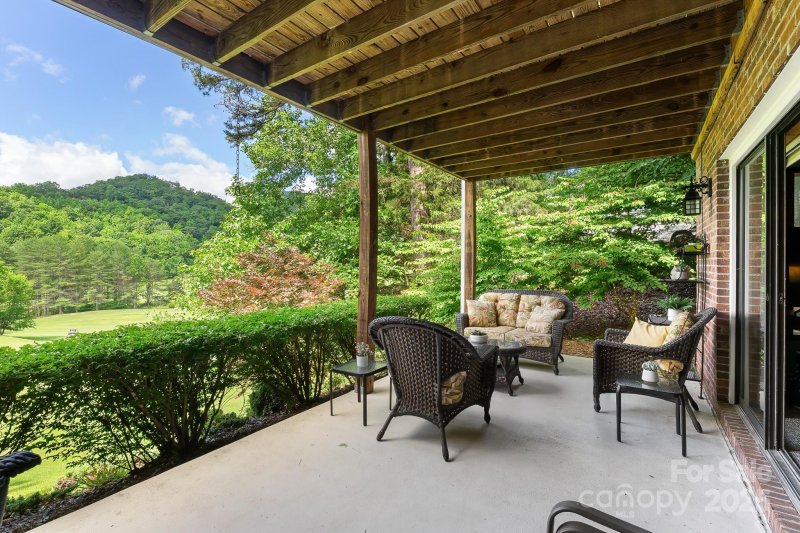 Property image 3 at 614 Country Club Drive, Franklin, NC 28734