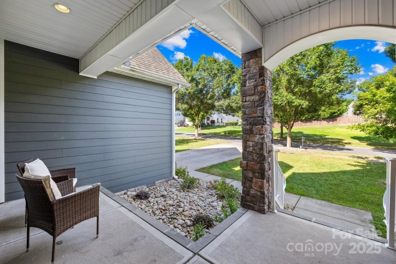 Property image 5 at 113 Glastonbury Drive, Mooresville, NC 28115