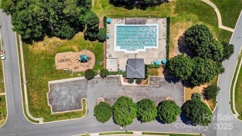 Property image 4 at 118 Milroy Lane, Mooresville, NC 28115