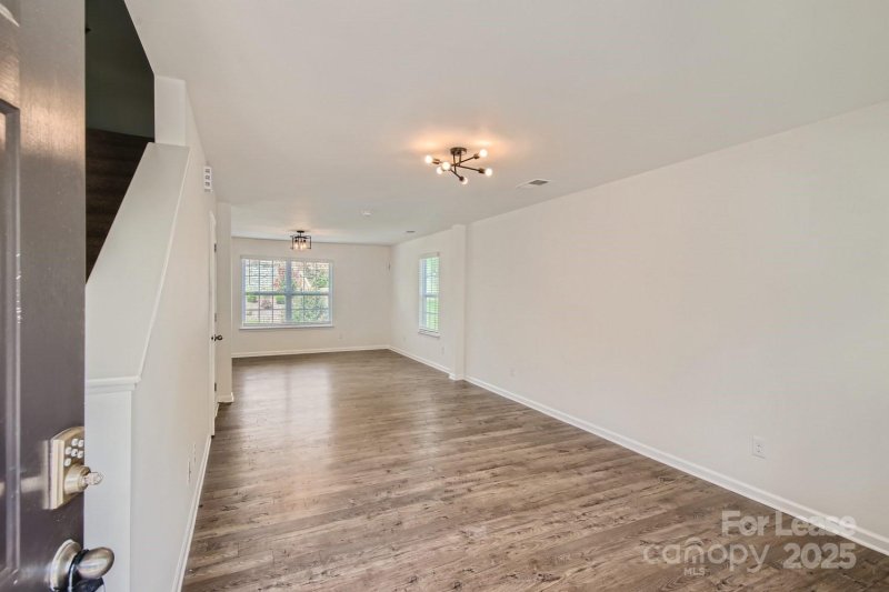 Property image 4 at 1542 Lilly Springs Place, Dallas, NC 28034