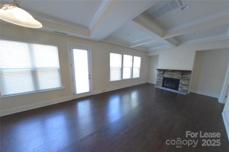 Property image 4 at 10714 Campbell Commons Way, Charlotte, NC 28277