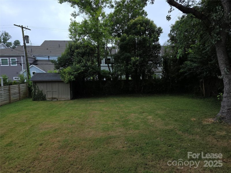 Property image 5 at 356 Melbourne Court, Charlotte, NC 28209