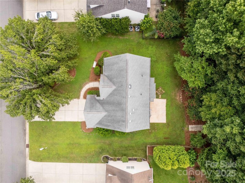 Property image 5 of 1993 W Foxwood Court in Legacy Park, Indian Land, SC 29707