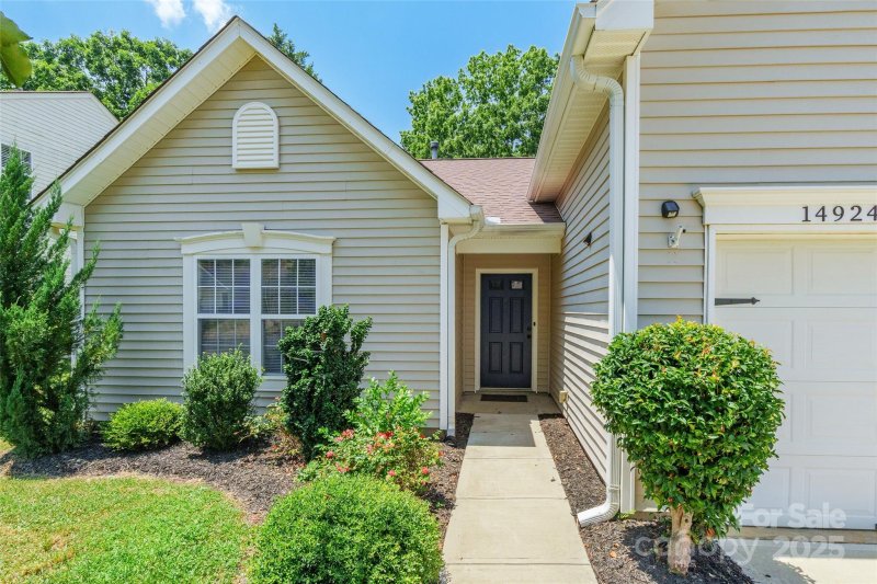 Property image 2 at 14924 Jerpoint Abby Drive, Charlotte, NC 28273