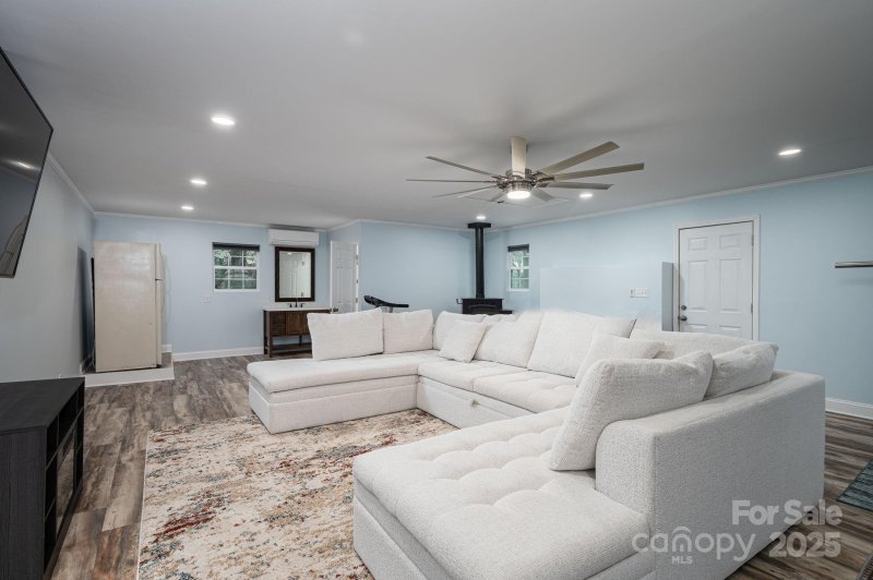 Property image 3 of 2003 Robyn Avenue in Woodlawn Park, Shelby, NC 28152