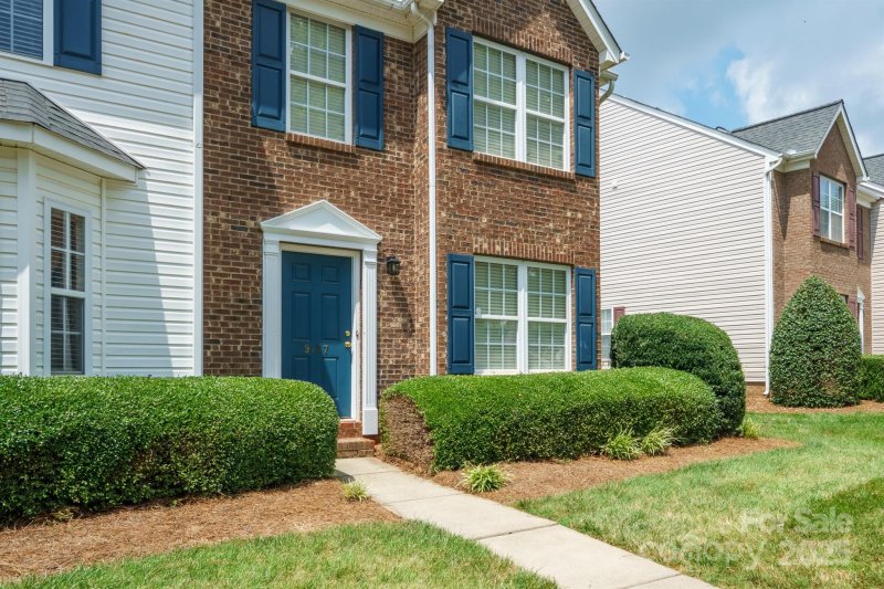 Property image 2 at 9157 Washam Potts Road, Cornelius, NC 28031