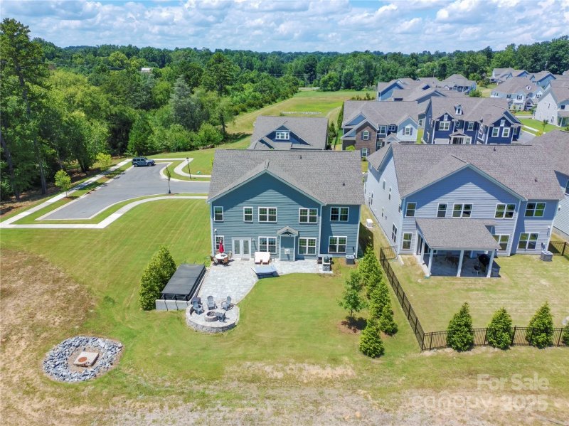 Property image 5 of 15713 Tysons Corner Road in Ramseys Glen, Huntersville, NC 28078