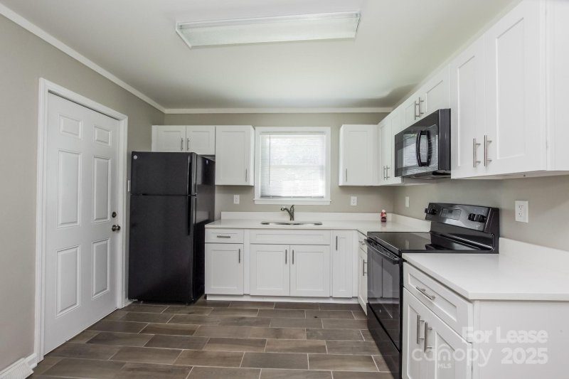 Property image 4 at 3615 Barringer Drive, Charlotte, NC 28217