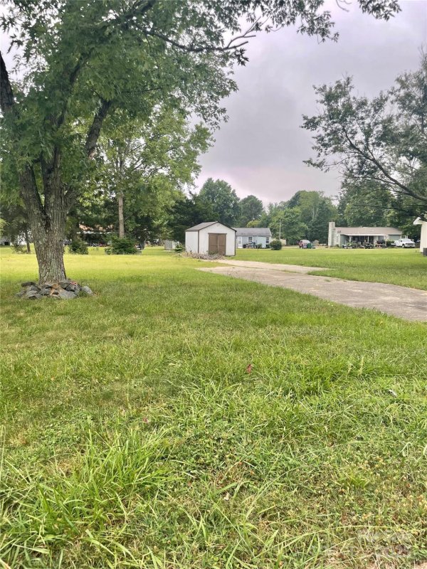 Property image 2 at 12106 Charing Grove Lane, Charlotte, NC 28273