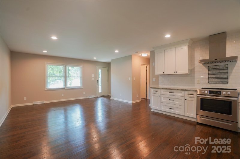 Property image 4 at 1702 Herrin Avenue, Charlotte, NC 28205