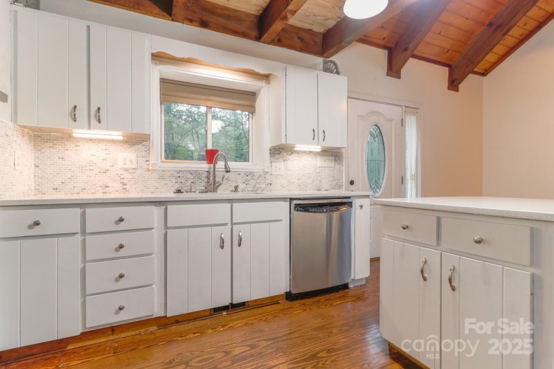 Property image 3 at 181 Hiwassee Road, Lake Toxaway, NC 28747