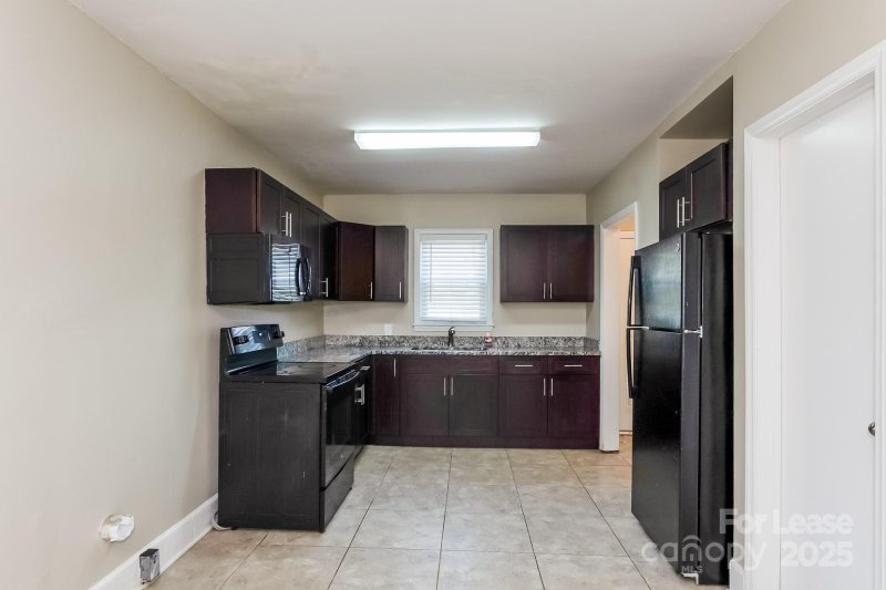 Property image 5 at 1130 Mona Drive, Charlotte, NC 28206