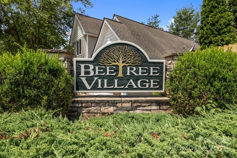 Property image 2 of 8 Beekeeper Trail in Bee Tree Village, Swannanoa, NC 28778