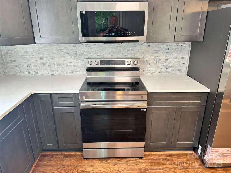 Property image 5 at 1425 Woodhill Lane, Charlotte, NC 28205