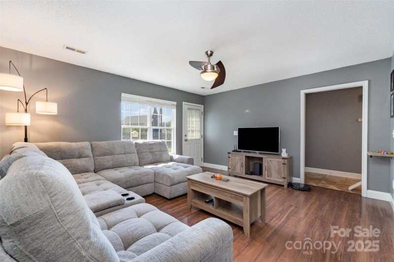 Property image 4 at 5235 Harmon Place, Kannapolis, NC 28083