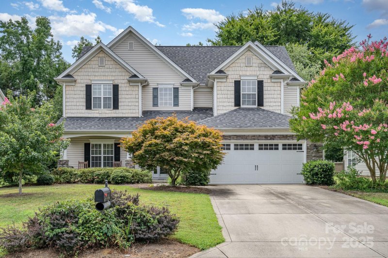 5934 Hickory Hollow Court