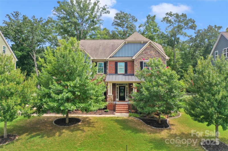 Property image 2 of 1809 Old Bennington Drive in Lawson, Waxhaw, NC 28173