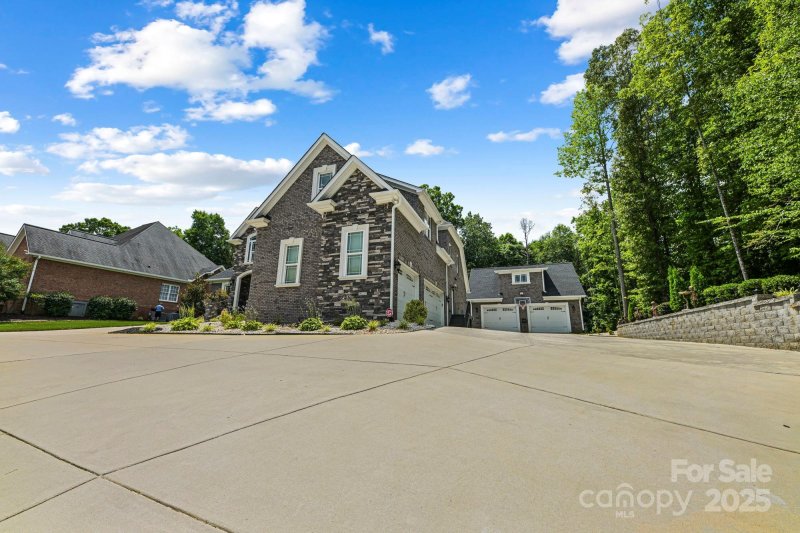 Property image 3 at 531 Coman Lane, Kings Mountain, NC 28086