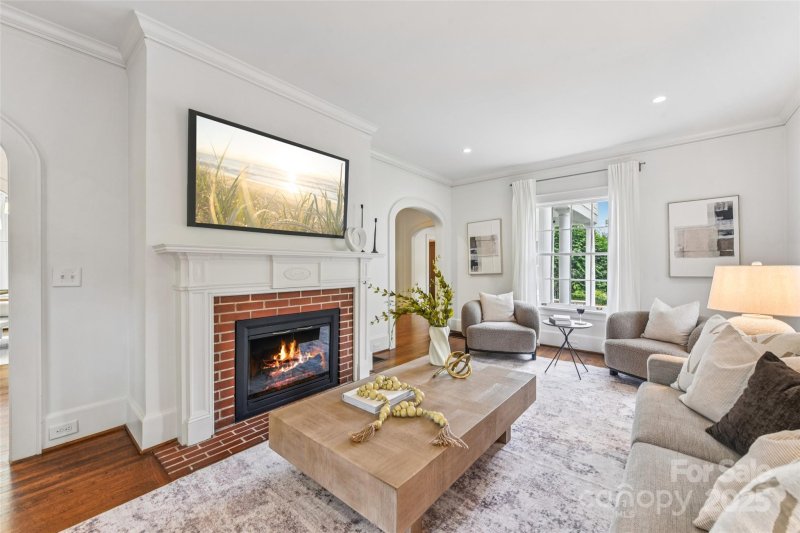 Property image 5 at 1638 Hertford Road, Charlotte, NC 28207