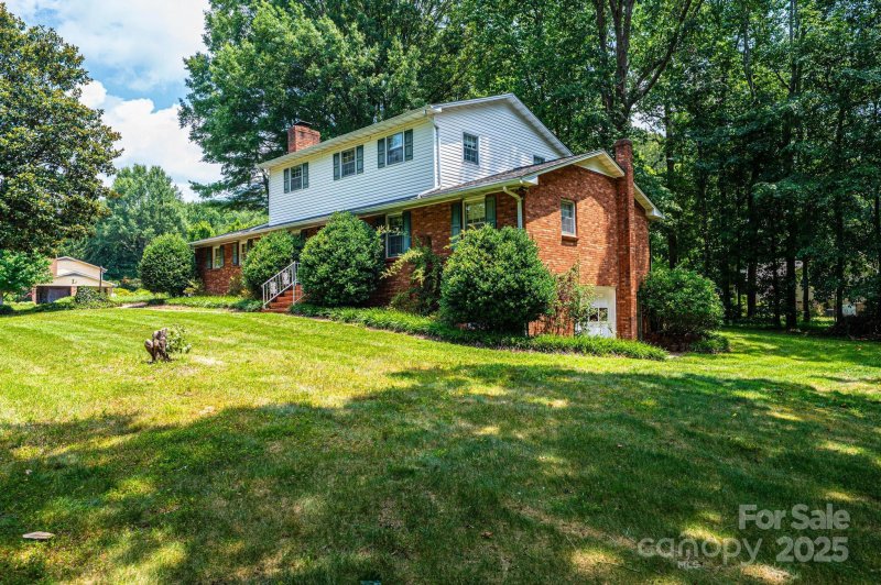 Property image 2 of 3781 Dover Street in Woodland Oaks, Claremont, NC 28610