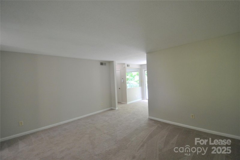 Property image 4 at 2013 Stoney Point Lane, Charlotte, NC 28210