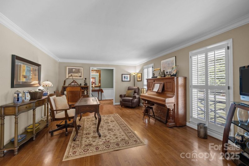 Property image 4 at 5006 Crooked Oak Lane, Charlotte, NC 28226