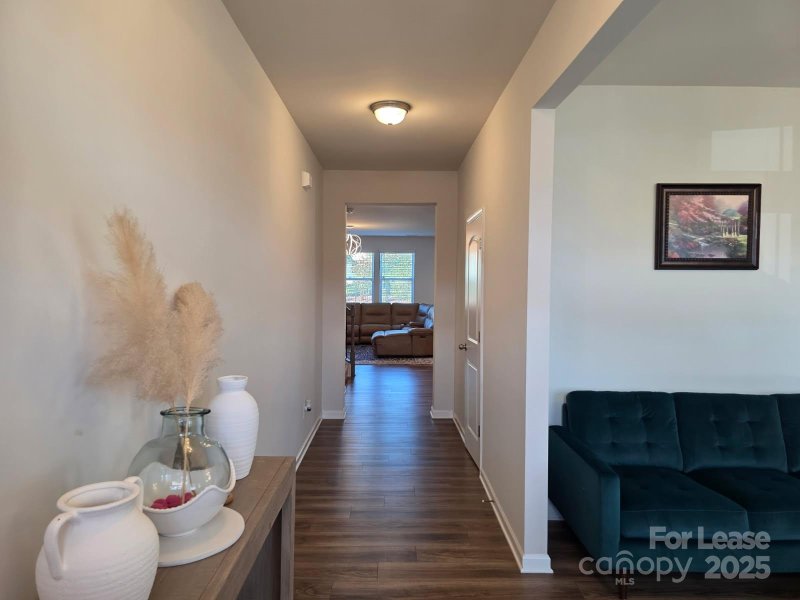 Property image 2 of 6527 Georgia Oak Lane in Cheyney, Charlotte, NC 28269