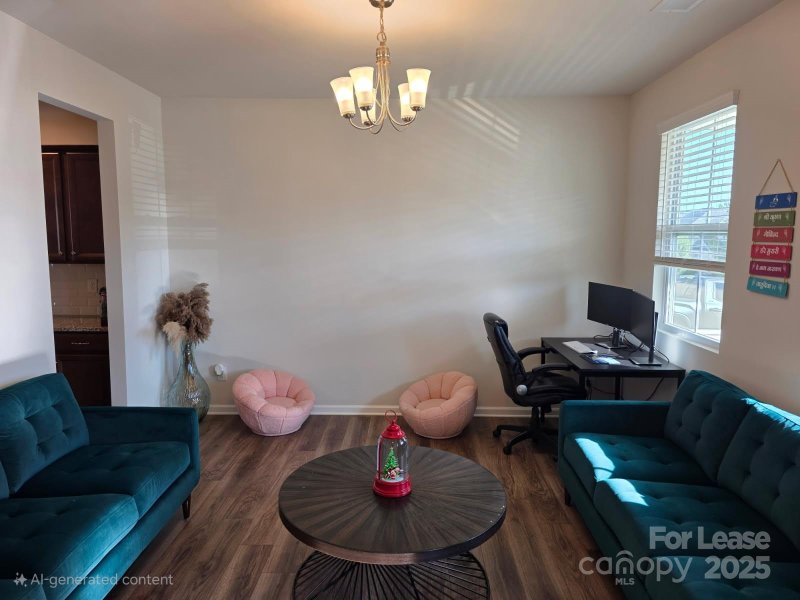 Property image 3 of 6527 Georgia Oak Lane in Cheyney, Charlotte, NC 28269