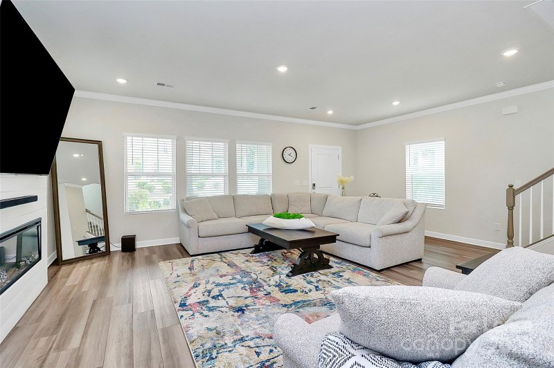 Property image 4 at 11210 Broadbent Court, Charlotte, NC 28278