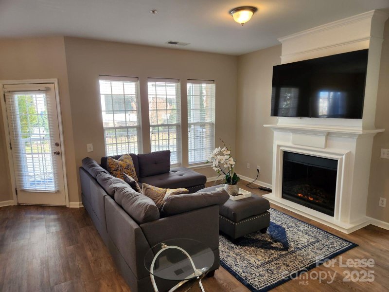 Property image 2 of 14839 Santa Lucia Drive in Belle Vista, Charlotte, NC 28277