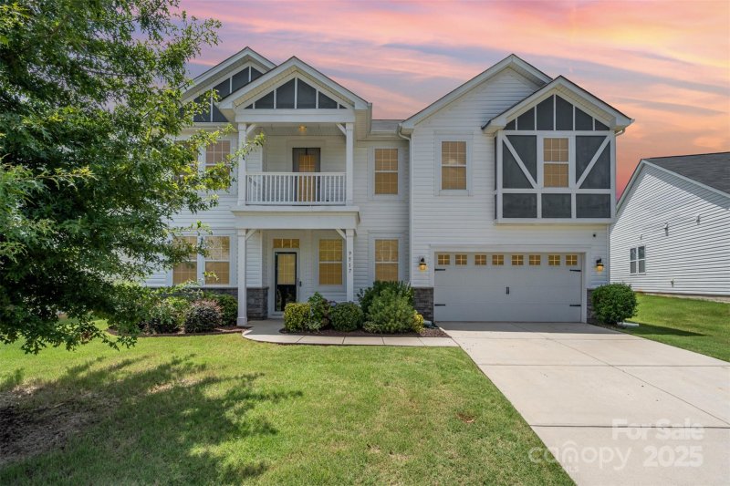 Property image 2 at 9517 Silverdale Lane, Charlotte, NC 28269