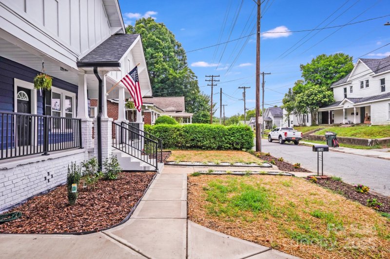 Property image 4 of 238 Academy Avenue in Gibson Village, Concord, NC 28025