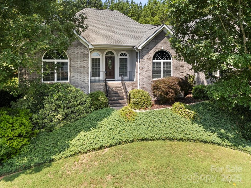 Property image 2 of 1012 Catawba Shores Drive in Catawba Shores Estates, Rock Hill, SC 29730