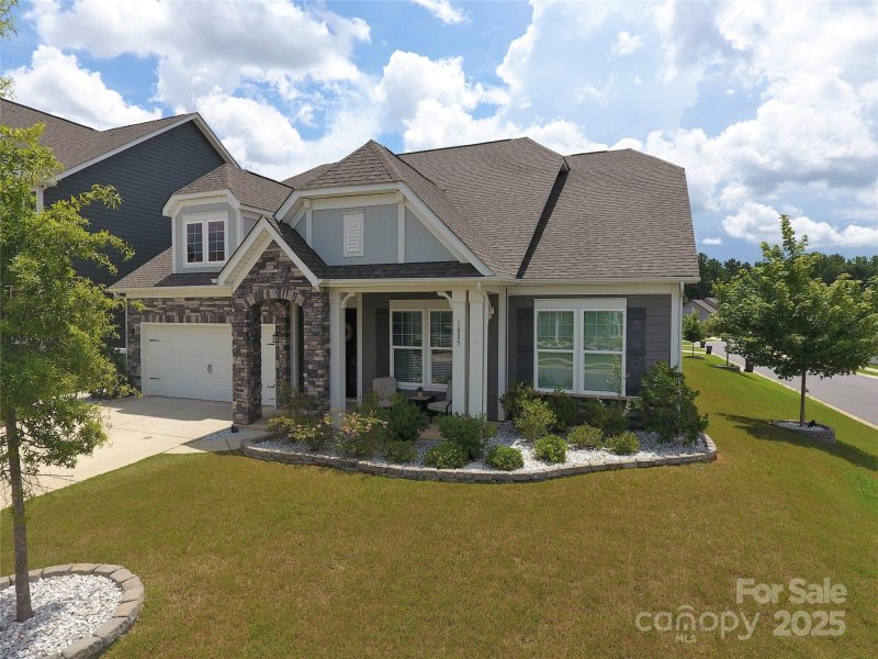 Property image 4 of 1085 Harbor Bay Drive in The Overlook at Barber Rock, Fort Mill, SC 29707
