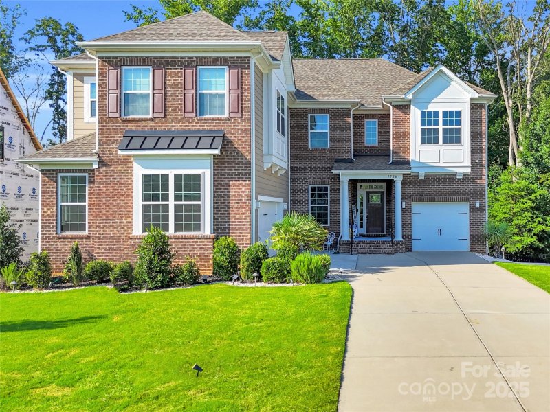 Property image 2 of 9786 Verdun Court in Bretagne, Fort Mill, SC 29707