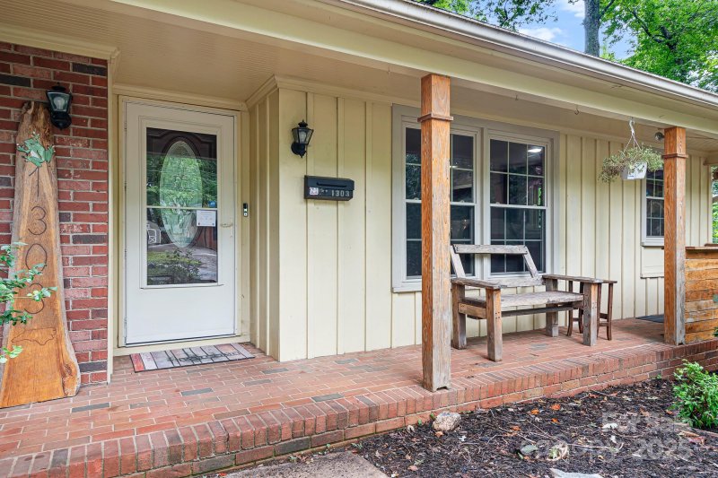 Property image 4 at 1303 Forest Park Drive, Statesville, NC 28677