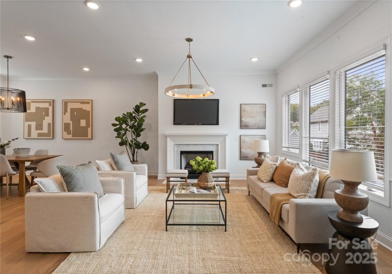 Property image 3 of 4215 Walker Road in Cotswold, Charlotte, NC 28211