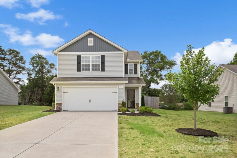 Property image 3 at 233 Belcaro Drive, Kings Mountain, NC 28086