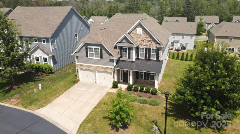 Property image 3 of 128 Carolina Ash Lane in Atwater Landing, Mooresville, NC 28117