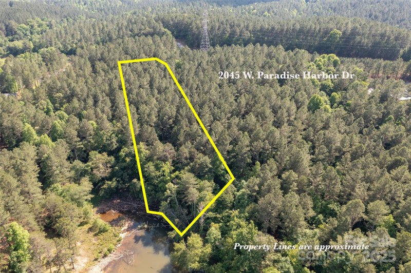 Property image 5 of 2045 W Paradise Harbor Drive in Paradise Harbor, Connelly Springs, NC 28612