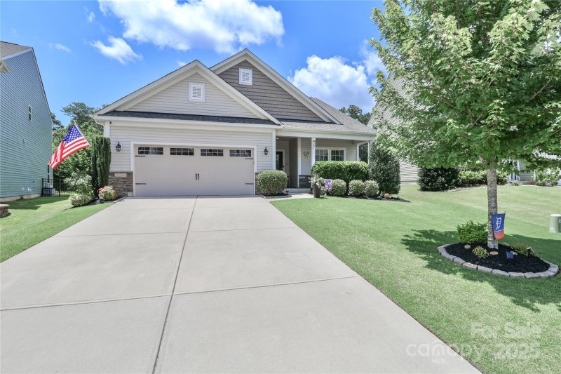 Property image 2 at 201 Fesperman Circle, Troutman, NC 28166