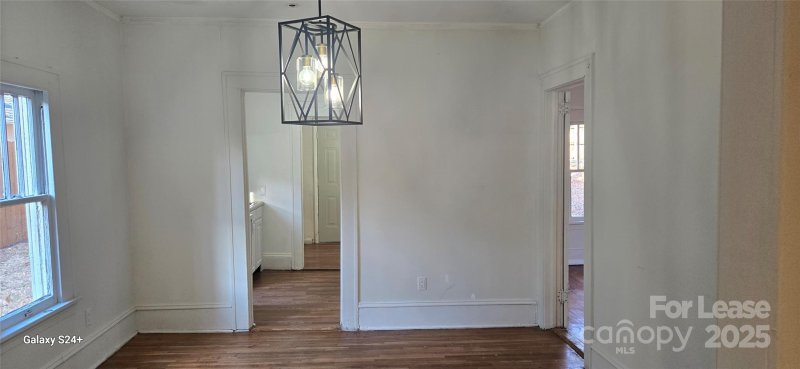 Property image 5 of 244 W Kingston Avenue in Wilmore, Charlotte, NC 28203